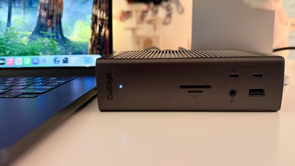 caldigit-ts5-plus-01